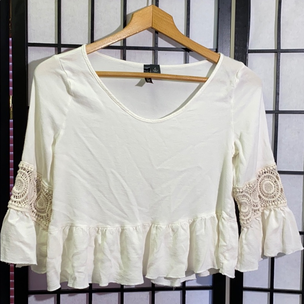 Runway Story Boho Crop Top Size L